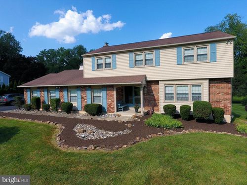 433 Barker Dr, WEST CHESTER, PA, 19380-6340 | Card Image
