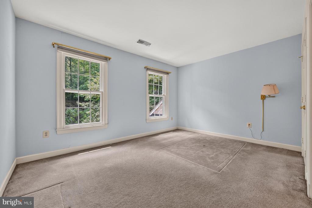 Residential in DAVIDSONVILLE 2