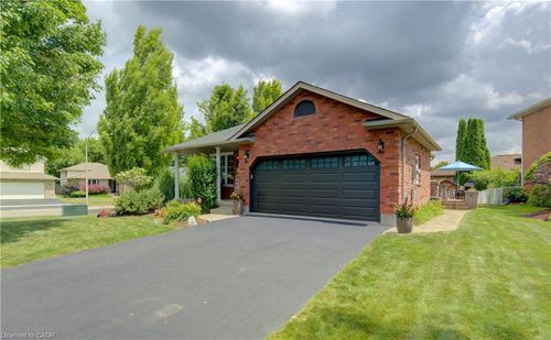 378 Meadowvale Pl, Waterloo, ON, N2K3P7 | Card Image