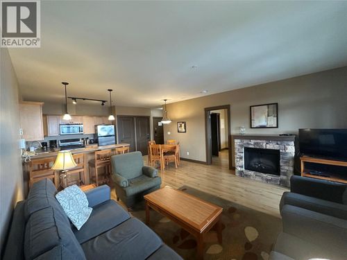301-1420 Palliser Trail, Golden, BC, V0A1H2 | Card Image