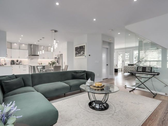 108 Sycamore Dr, House other with 5 bedrooms, 4 bathrooms and 4 parking in Port Moody BC | Image 20
