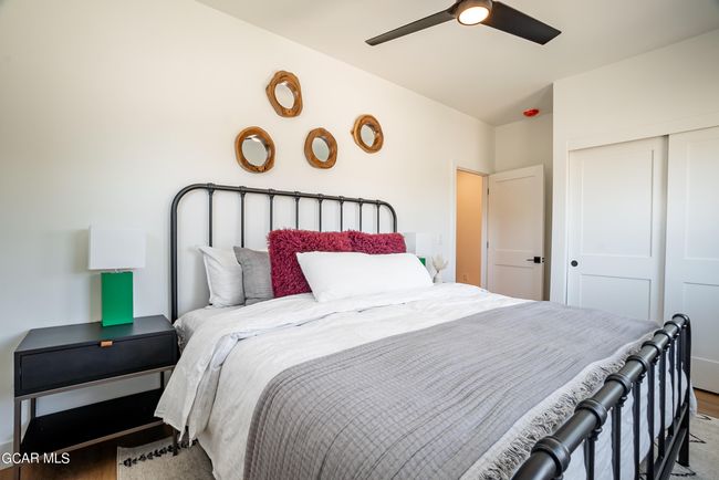 **Staged Photos of Bldg 1 (1058) | Image 28