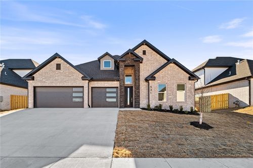 531 Bose Ave, Centerton, AR, 72719-6110 | Card Image