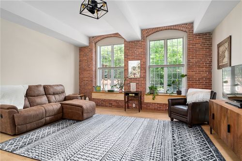 108-2 School St, Lincoln, RI, 02865 | Card Image