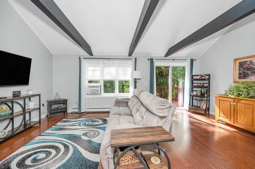 20-20 Chandler Dr, Atkinson, NH, 03811-2169 | Card Image