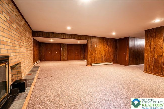 1 Circle Dr, House other with 4 bedrooms, 3 bathrooms and null parking in Hazleton PA | Image 34