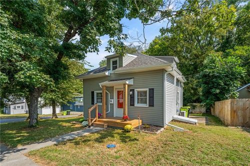 307 N Bradley Street, Harrisonville, MO, 64701 | Card Image