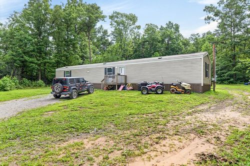 460 Jim Garrett Rd, Monterey, TN, 38574-3859 | Card Image