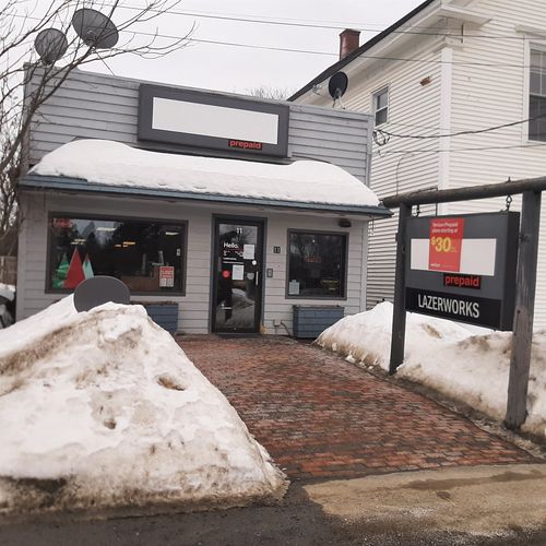 11 Bridge St, Colebrook, NH, 03576-3032 | Card Image