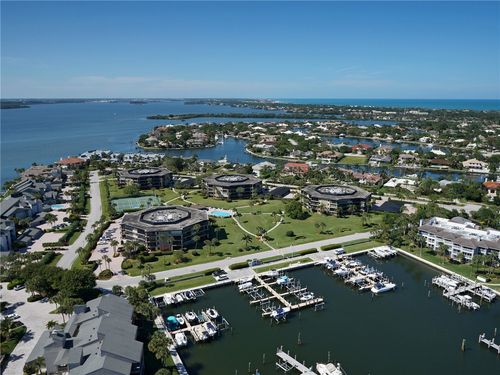3-f-1850 Bay Rd, Vero Beach, FL, 32963-4322 | Card Image