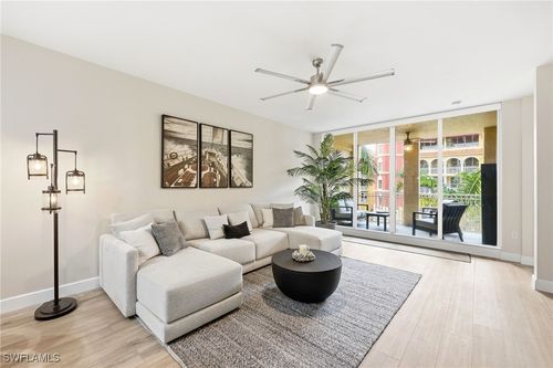 3307-401 Bayfront Pl, NAPLES, FL, 34102-6461 | Card Image