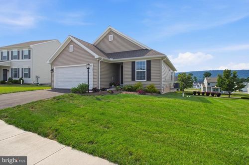 152 Kephart St, STATE COLLEGE, PA, 16803-1753 | Card Image