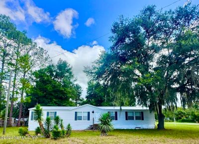 2200 Kin Street, House other with 3 bedrooms, 2 bathrooms and null parking in Interlachen FL | Image 1