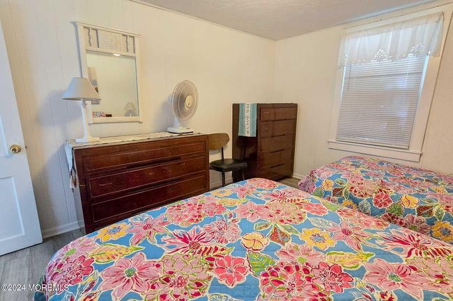 113 New Brunswick Ave, Home with 6 bedrooms, 3 bathrooms and null parking in Lavallette NJ | Image 17