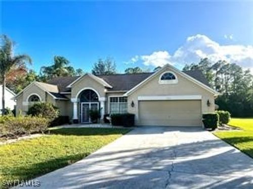 7786 Scarlet Ct, NAPLES, FL, 34104-6414 | Card Image