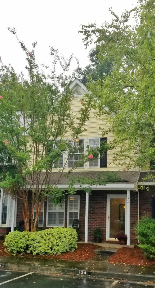 124 Taylor Cir, Goose Creek, SC, 29445-6659 | Card Image