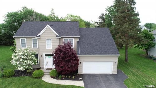 5558 Marthas Vineyard, Clarence Ctr, NY, 14032-9396 | Card Image