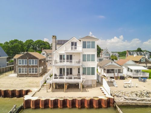 167 Shore Rd, Clinton, CT, 06413-2346 | Card Image