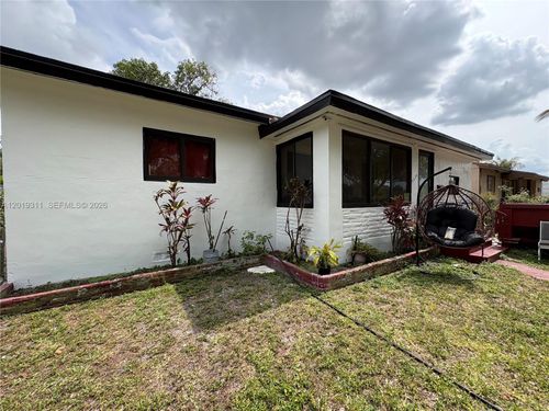 1250 Nw 131st St, North Miami, FL, 33167 | Card Image