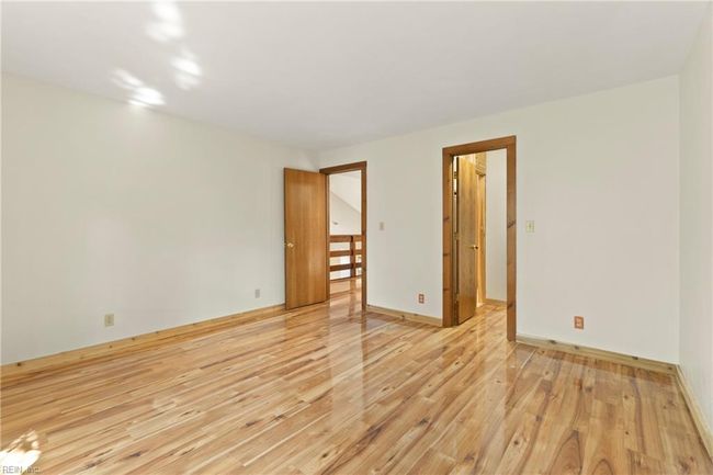 2568 Shore Dr, House attached with 3 bedrooms, 2 bathrooms and null parking in Virginia Beach VA | Image 22