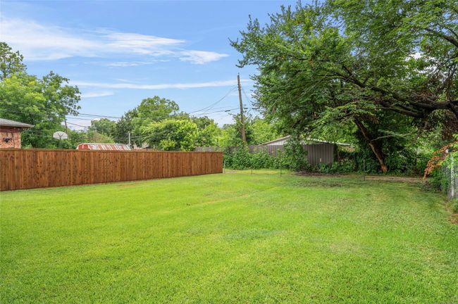 424 S Maxey St, House other with 3 bedrooms, 2 bathrooms and null parking in Sherman TX | Image 19