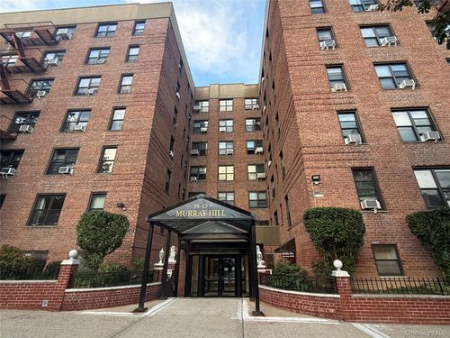 4l-3815 149th St, Flushing, NY, 11354-6303 | Card Image