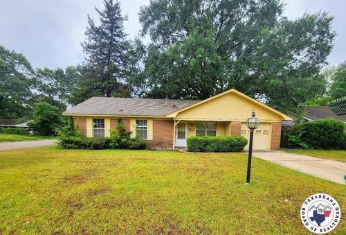 701 W 39th St, Texarkana, TX, 75503-3365 | Card Image