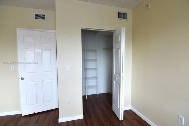 APT-202 - 2151 W Preserve Way, Condo with 2 bedrooms, 2 bathrooms and null parking in Miramar FL | Image 23