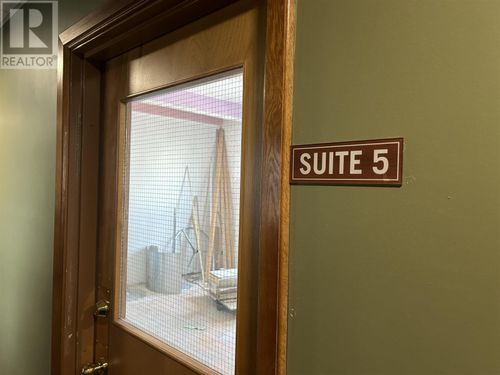 478 Queen St E, Sault Ste. Marie, ON, P6A1Z8 | Card Image