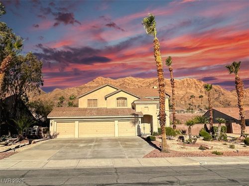 956 Sugar Springs Dr, Las Vegas, NV, 89110-2934 | Card Image