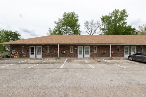 109 W 8th St, Holden, MO, 64040-1464 | Card Image