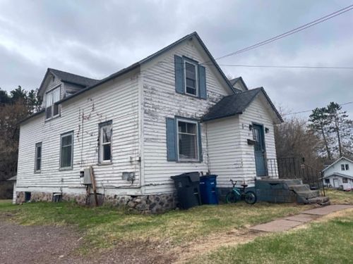 311 Cedar St, Park Falls, WI, 54552-1426 | Card Image