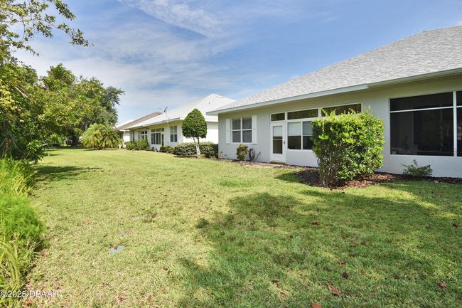 Backyard wide view | Image 43