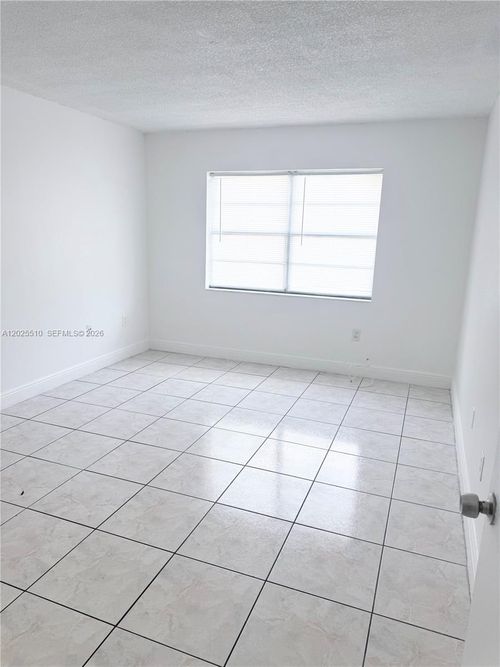 207-631 Nw 177th St, Miami Gardens, FL, 33169-6941 | Card Image