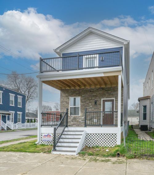 1333 Russell St, Covington, KY, 41011-3334 | Card Image