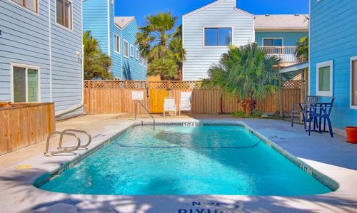 203-15010 Leeward Dr, Corpus Christi, TX, 78418-8037 | Card Image