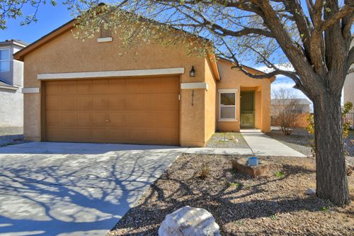 2916 Mckinnon Way Sw, Albuquerque, NM, 87121-3692 | Card Image