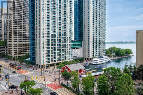 804-208 Queens Quay W, Toronto (Waterfront Communities), ON, M5J2Y5 | Card Image