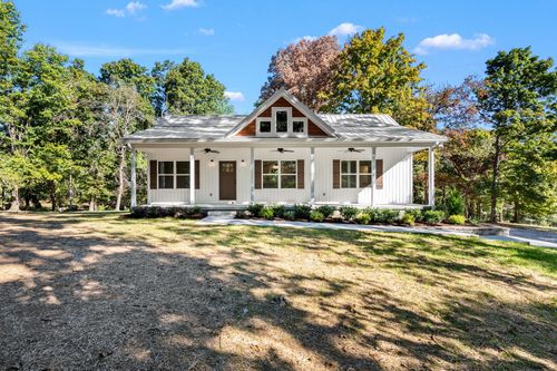 147 Bosham Rd, Westmoreland, TN, 37186-5441 | Card Image