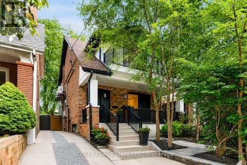 a-225 Gainsborough Road, Toronto (Woodbine Corridor), ON, M4L3C7 | Card Image