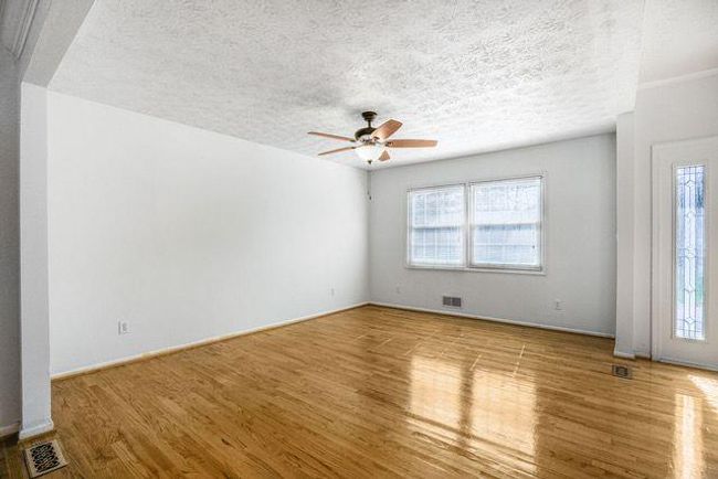 2223 Jay Ln Se, House other with 3 bedrooms, 3 bathrooms and 2 parking in Smyrna GA | Image 11