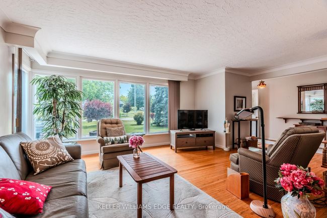 20 Mckay St E, House other with 6 bedrooms, 3 bathrooms and 5 parking in Haldimand ON | Image 8
