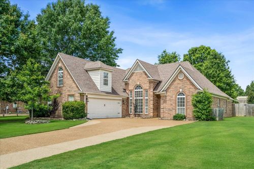 30 Blackhill Cv, Oakland, TN, 38060-3437 | Card Image