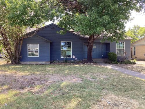 2240 Bonnie Brae Ave, Fort Worth, TX, 76111-5101 | Card Image