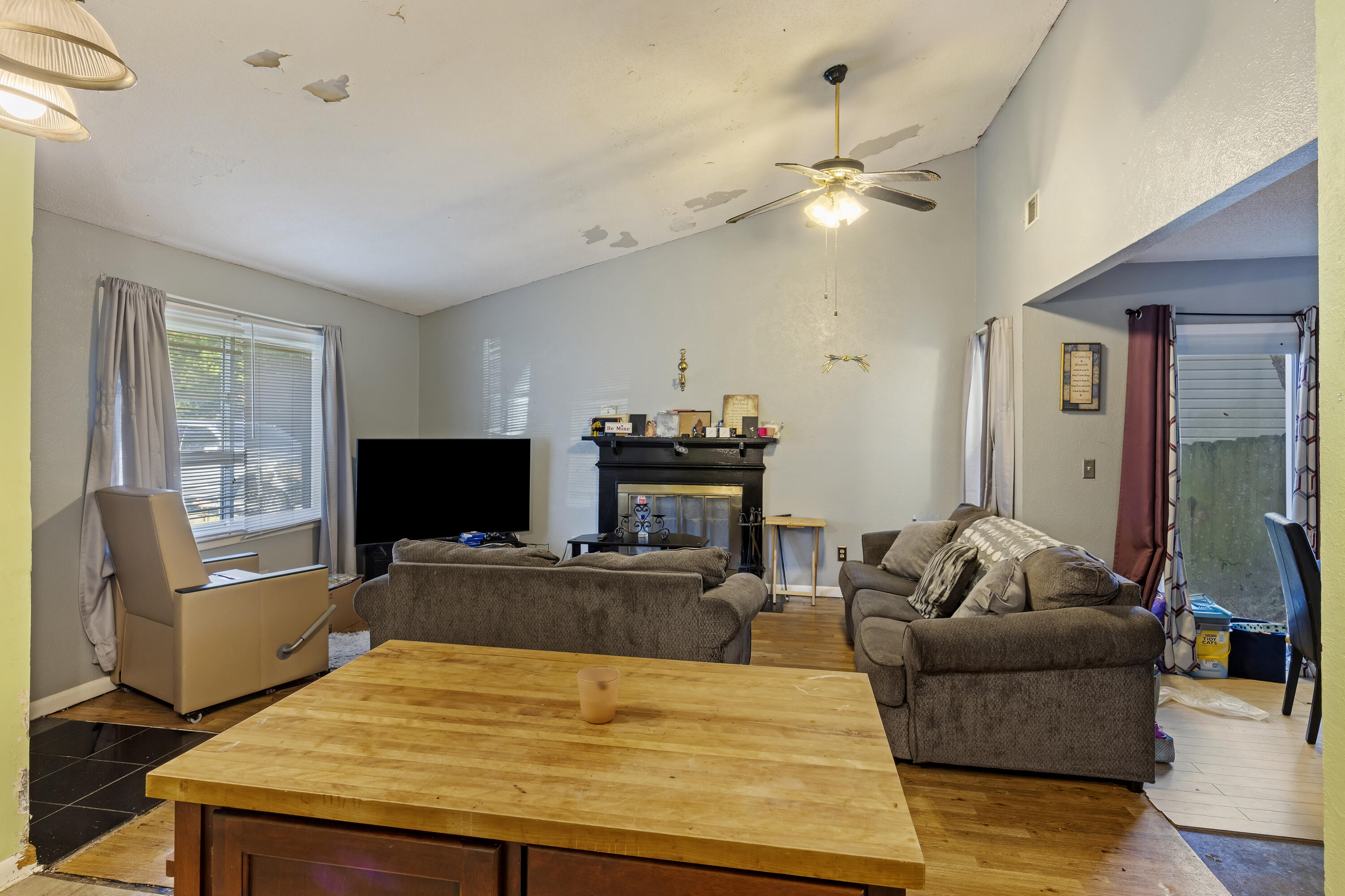 Tennyson Way, Summerville, SC 29486