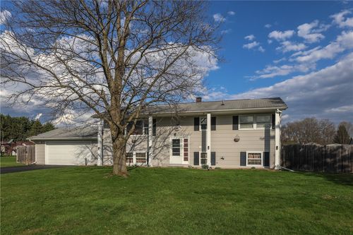 236 Robin Rd, Horseheads, NY, 14845-1628 | Card Image