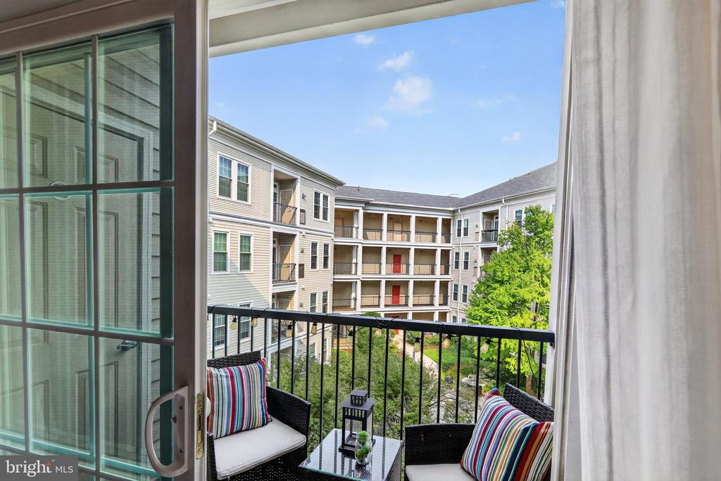 Residential in ARLINGTON 5