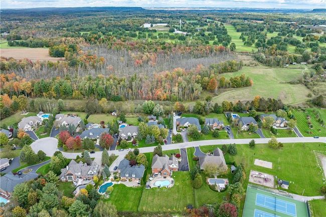 48 Palomino Dr, House other with 5 bedrooms, 5 bathrooms and 12 parking in Carlisle ON | Image 50