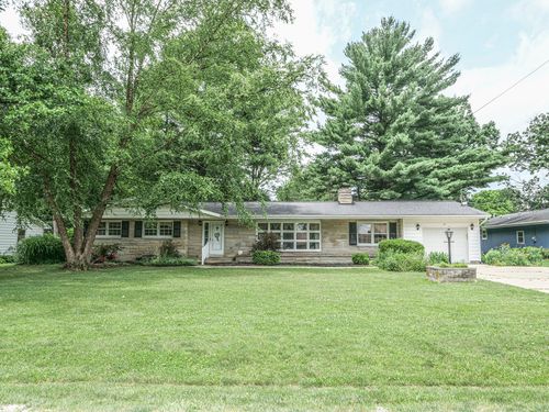 110 Hickory Ln, Villa Grove, IL, 61956-1644 | Card Image