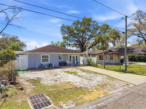 2706 W Powhatan Ave, TAMPA, FL, 33614-6037 | Card Image